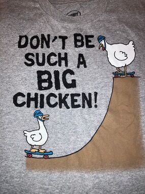 Gray 'Don't Be Such a Big Chicken!' Graphic Tee
